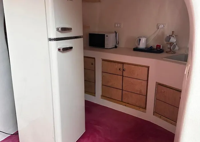 Maria Paradeiso Imerovigli (Santorini)